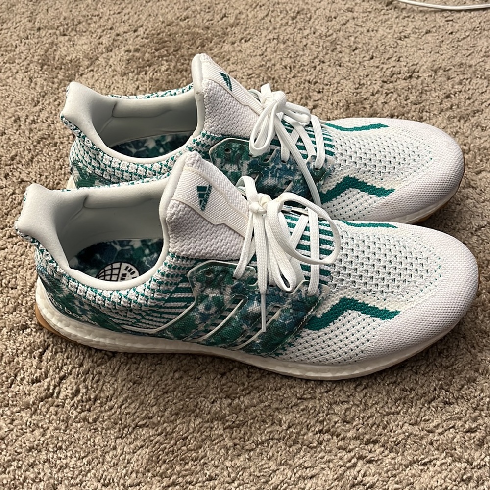 Adidas Ultraboost 5.0 Cloud White Green Men’s Size 12